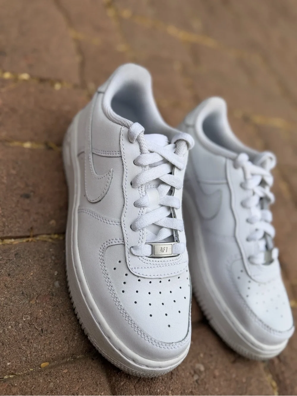 Nike Air Force 1 Sneakers - Picture 3 of 5
